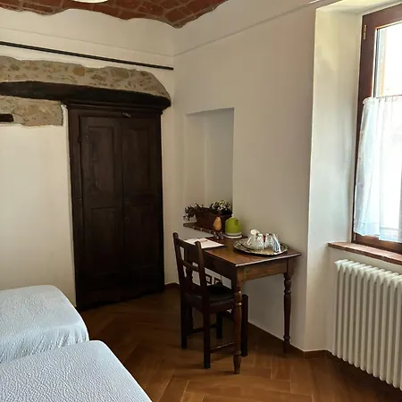 Cascina Fogona 3* Altare