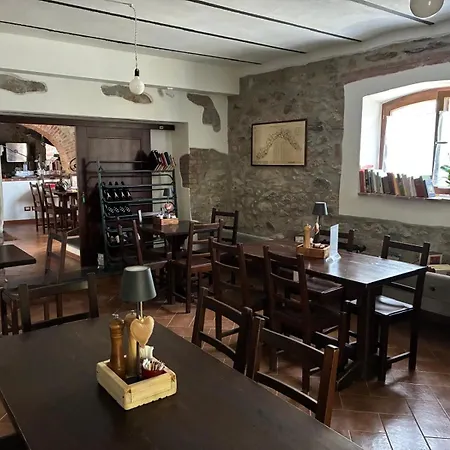 Cascina Fogona בית הארחה
