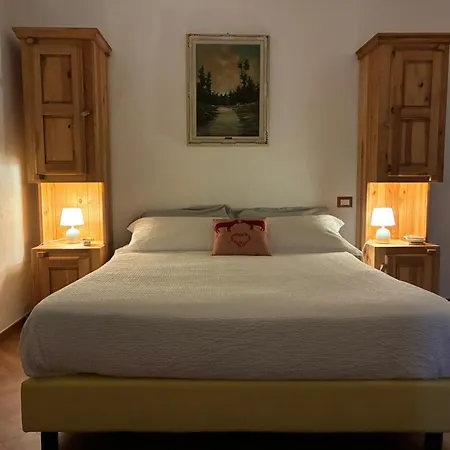 Cascina Fogona 3* Altare
